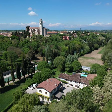 L'Isolo B&B E Case Vacanza Monzambano Exteriör bild