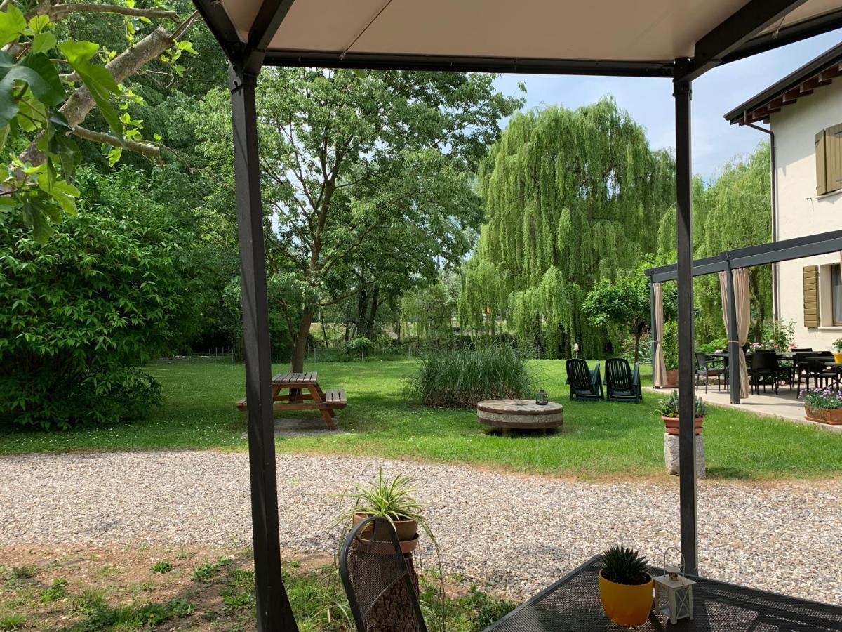 L'Isolo B&B E Case Vacanza Monzambano Exteriör bild