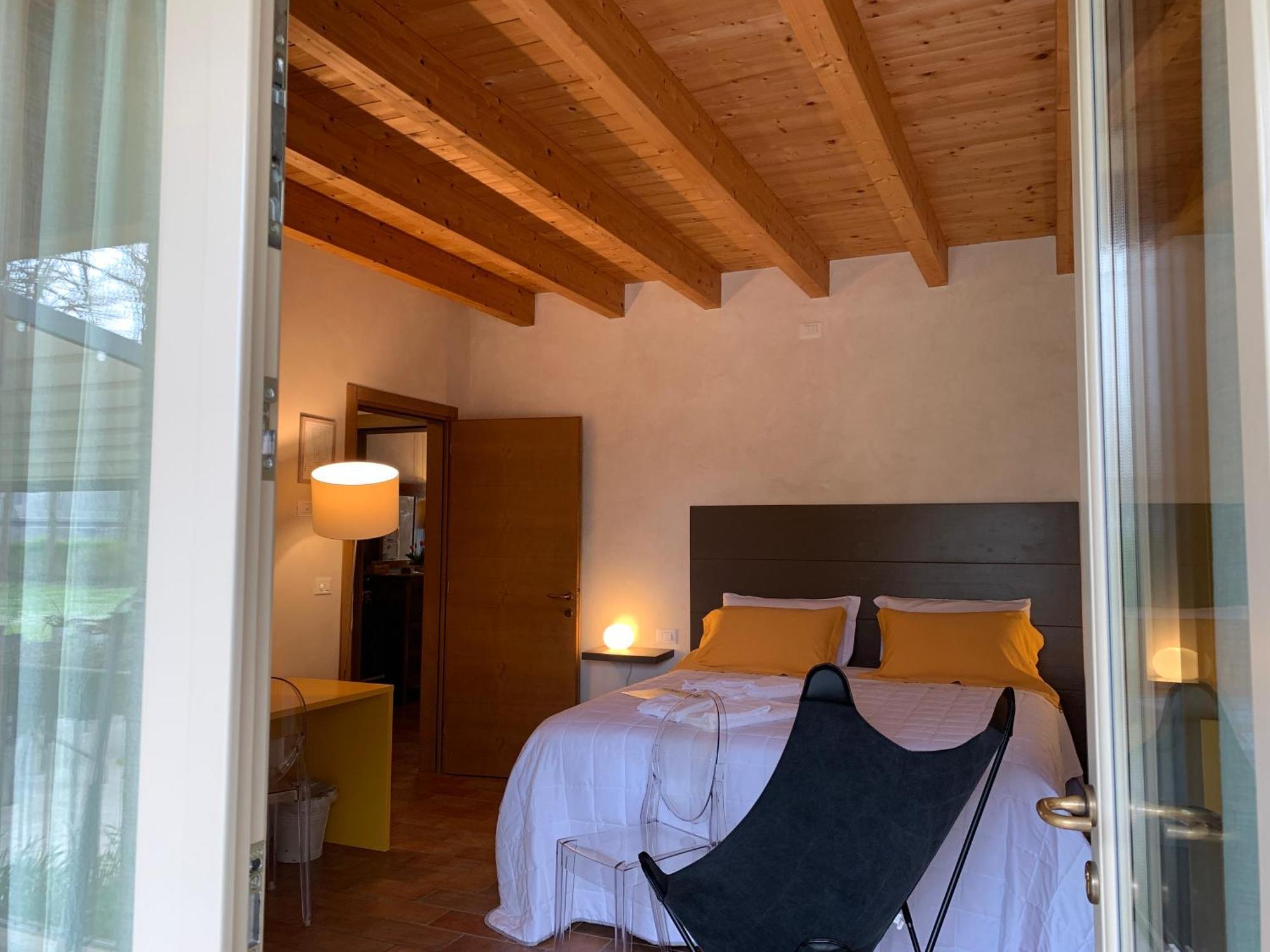 L'Isolo B&B E Case Vacanza Monzambano Exteriör bild